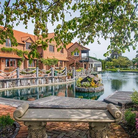 Compass Cottage - Monaco Resort Nelson Eksteriør billede